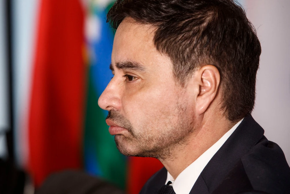 Rodolfo Carter se complica: Contraloría detecta pagos irregulares de horas extras en Municipalidad de La Florida