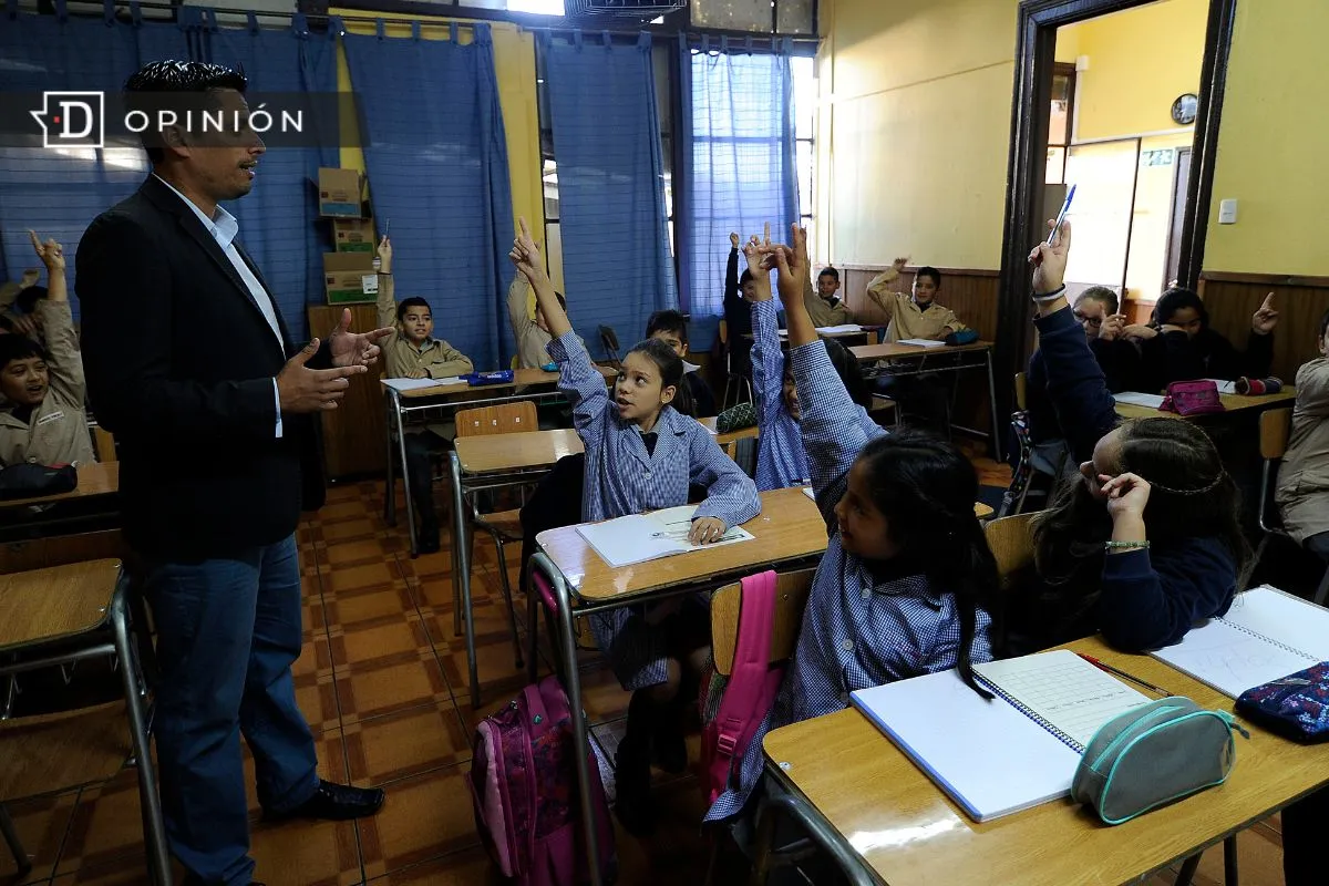 La retención de las y los profesores noveles en el sistema escolar: Un desafío para la política pública